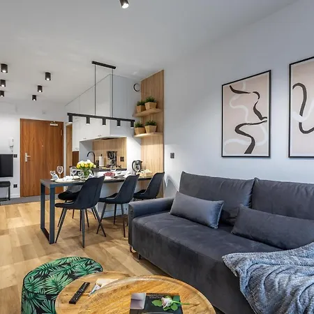 Park D9- Z Dostepem Do Basenu, Sauny, Jacuzzi, Silowni Апартаменты