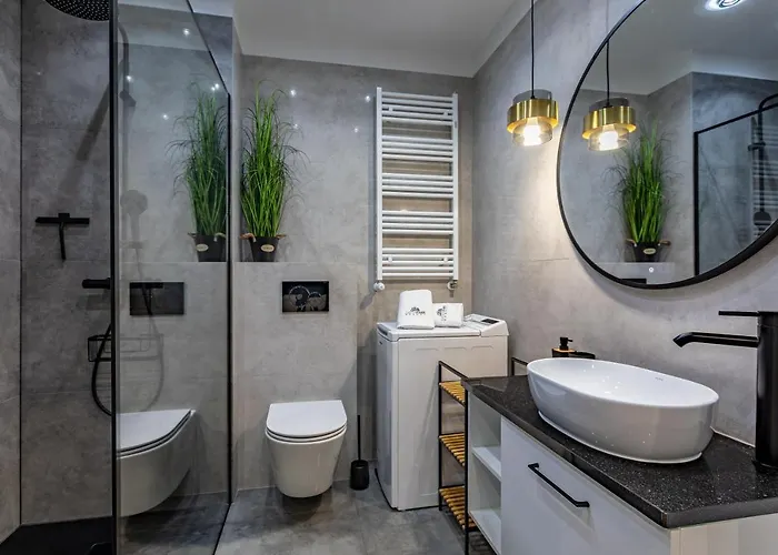 Park D9- Z Dostepem Do Basenu, Sauny, Jacuzzi, Silowni * 스클라르스카포렘바