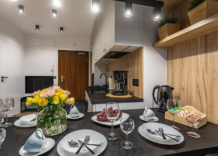 Park D9- Z Dostepem Do Basenu, Sauny, Jacuzzi, Silowni * 스클라르스카포렘바